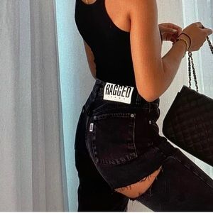 Ragged butt cut jeans CROPPED
